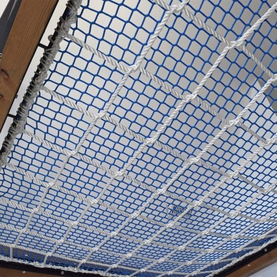 Invisible pigeon nets